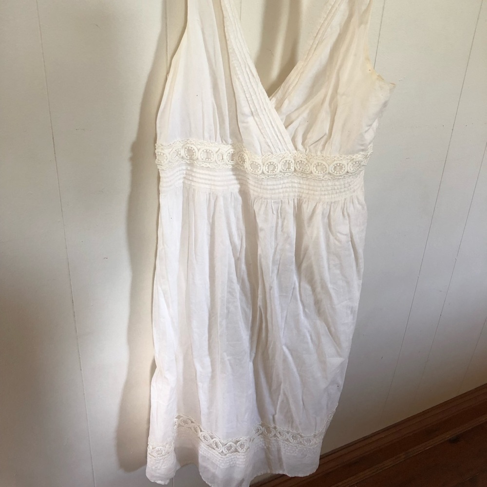 Old Navy off white summer dress, size 4.